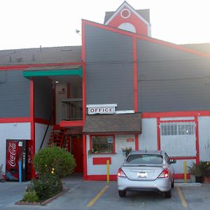 Broadway Inn Motel